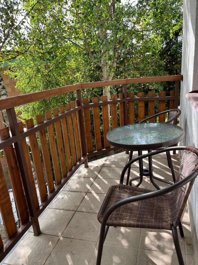 Slnecny 2-Izbovy Apartman Pod Lesom, Dolny Smokovec Vysoké Tatry 外观 照片