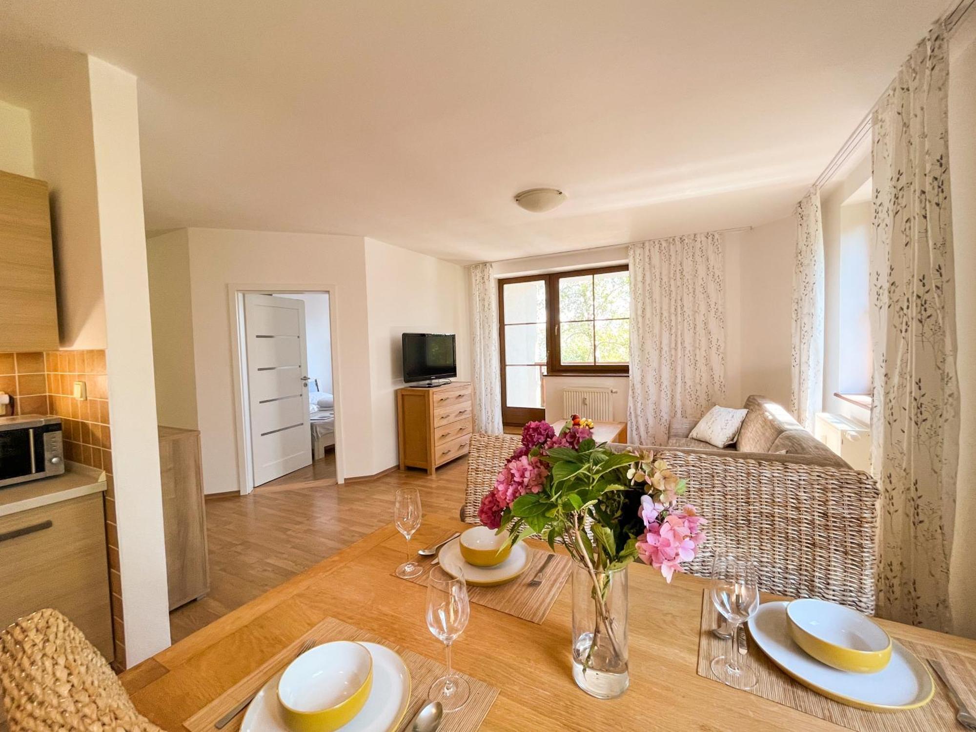 Slnecny 2-Izbovy Apartman Pod Lesom, Dolny Smokovec Vysoké Tatry 外观 照片